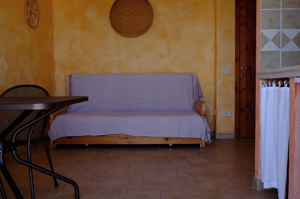 Case Vacanza Villa Doria Валледория Номер фото
